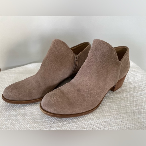 Lucky - suede booties - Picture 1 of 5